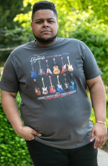 D555 JAIDEN Legends Guitar Printed Crew Neck T-Shirt Khaki - T-shirts - T-shirts Homme Grande Taille