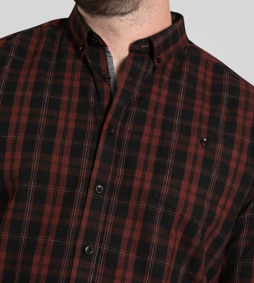 D555 Horsham Long Sleeve Shirt with Chest Pocket Burgundy/Black Check - Chemises - Chemises Grandes Tailles Hommes