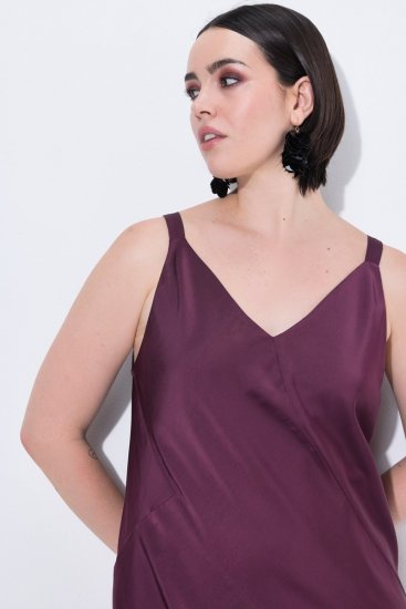 Ulla Popken 820341 Robe en satin sans manches à col V Bordeaux - Robes de soirée - Robes de soirée en grandes tailles