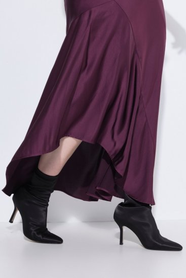 Ulla Popken 820341 Robe en satin sans manches à col V Bordeaux - Robes de soirée - Robes de soirée en grandes tailles