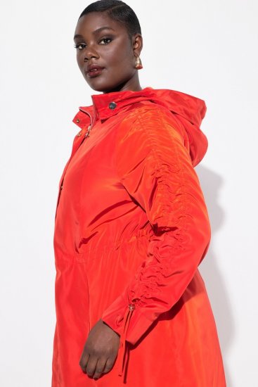 Ulla Popken 835277 Manteau long déperlant à capuche Rouge - Manteaux - Manteaux grande taille pour femme