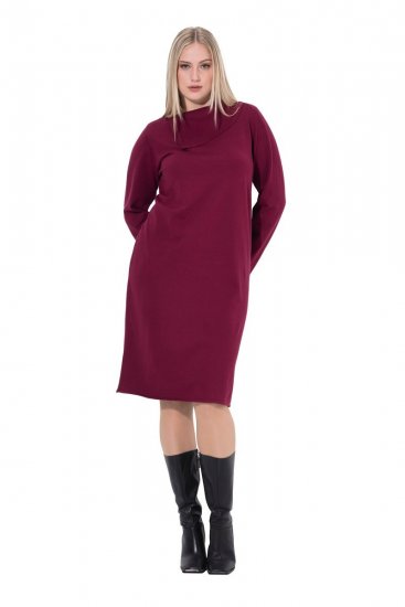 Ulla Popken 843627 Robe en maille à manches longues et col roulé Bordeaux - Robes midi - Robes mi-longues pour femmes rondes