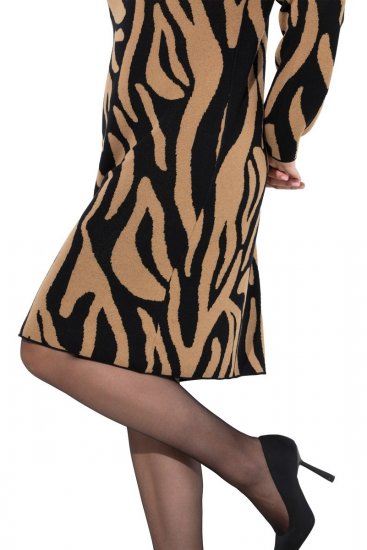 Ulla Popken 845378 Robe en maille à imprimé animal Beige - Robes de soirée - Robes de soirée en grandes tailles