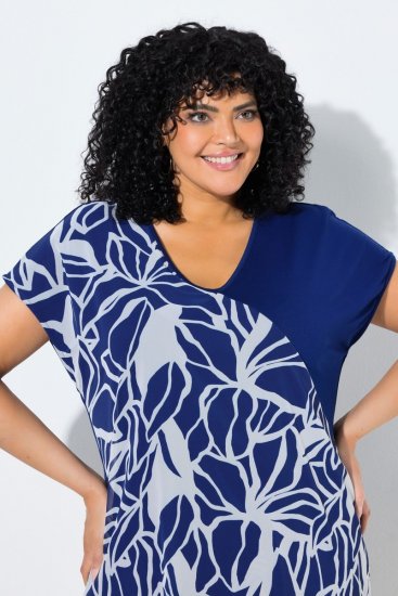 Ulla Popken 849033 Robe en mousseline à manches courtes et col V Bleu marine - Robes - Des robes dans toutes les tailles