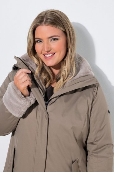 Ulla Popken 850509 Veste en fausse fourrure Taupe - Vestes - Vestes grande taille pour femme