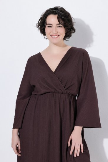 Ulla Popken 852307 Robe portefeuille à manches longues Brun acajou - Robes midi - Robes mi-longues pour femmes rondes