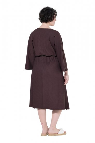 Ulla Popken 852307 Robe portefeuille à manches longues Brun acajou - Robes midi - Robes mi-longues pour femmes rondes