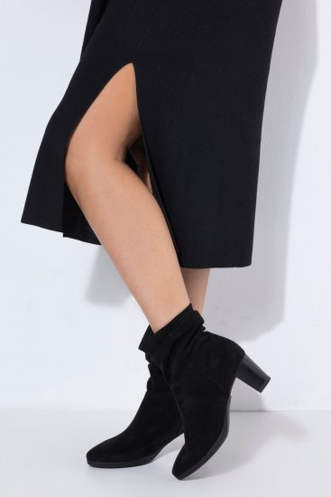 Ulla Popken 852630 Robe en maille à manches longues Noir - Robes midi - Robes mi-longues pour femmes rondes