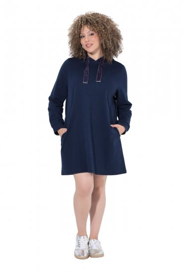Ulla Popken 853652 Robe en velours à capuche Bleu marine - Robes de soirée - Robes de soirée en grandes tailles