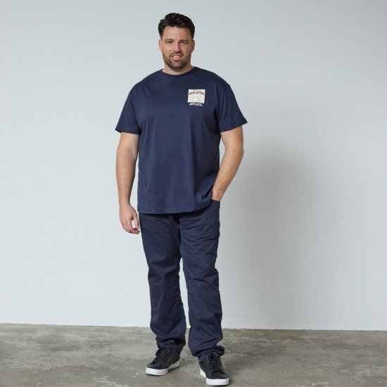 North Latitude T-Shirt With Print Bleu marine - TALL T-shirts - T-Shirts Longueur Extra pour Grands Hommes