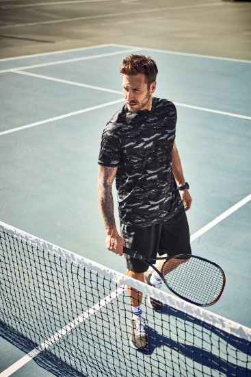 JP1880 QuickDry Graphic Print Tennis T-Shirt Black - Sport & outdoor - Vêtements de sport grande taille 