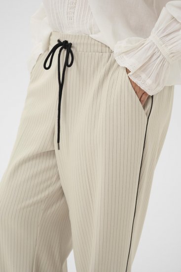Kaffe Curve Sirana Pants Beige Melange/Black Stripe - Pantalons en tissu - 