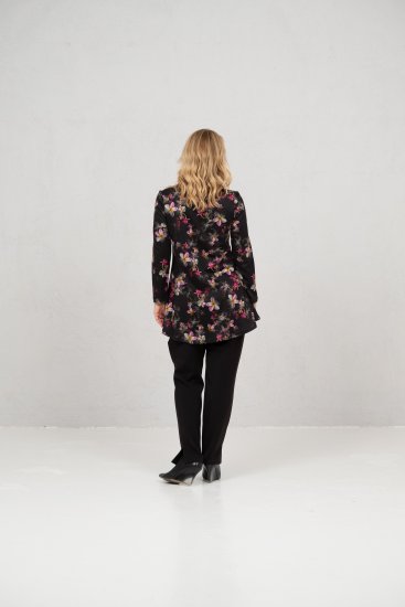 Scandinavian Caramel Flowers Tunic Red and Pink - T-shirts imprimés pour femme - 